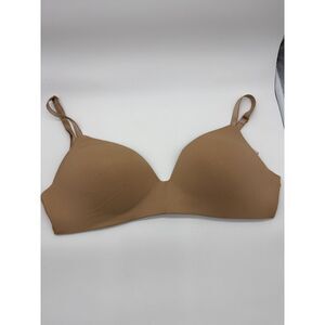 Victoria's Secret T-Shirt Lightly Lined Wireless Bra Nude 34DD